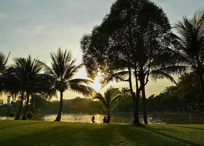 아파트 Lumpini Park Vibhavadi-chatuchak 방콕